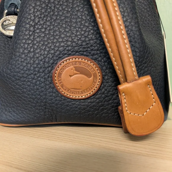 Nwt Rare Vintage Dooney & Bourke All Weather Leather Bag And Wallet Set - Picture 2 of 16